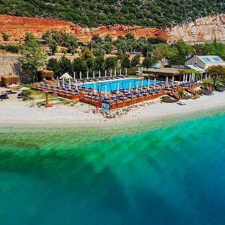 Doria Yacht Club Otel 4*